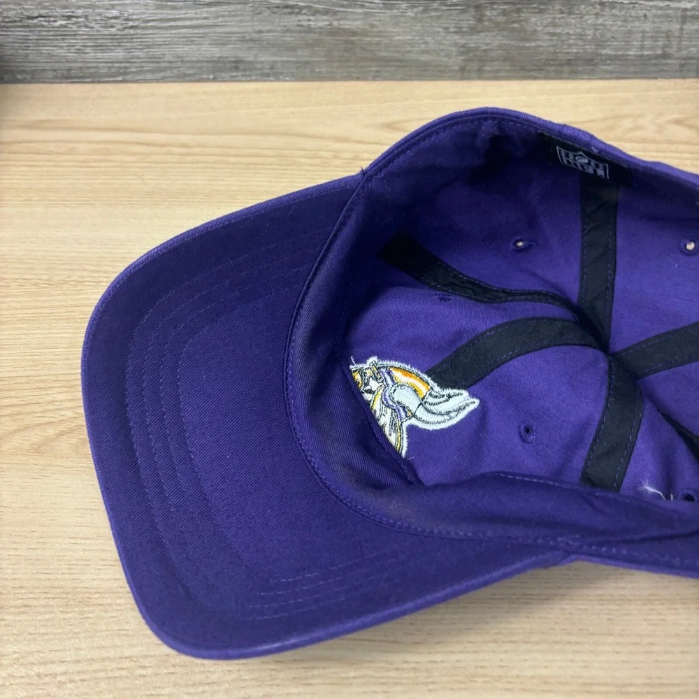 Minnesota‎ Vikings Hat Cap Strap Back Womens Purple NFL Football '47 Adjustable